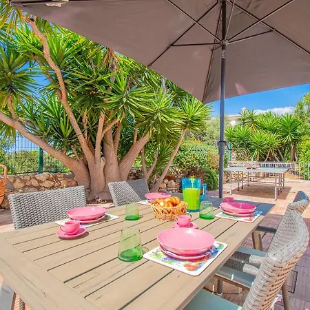 Vale 5 Bedroom Villa, 10 Min Walk To * Carvoeiro (Lagoa)