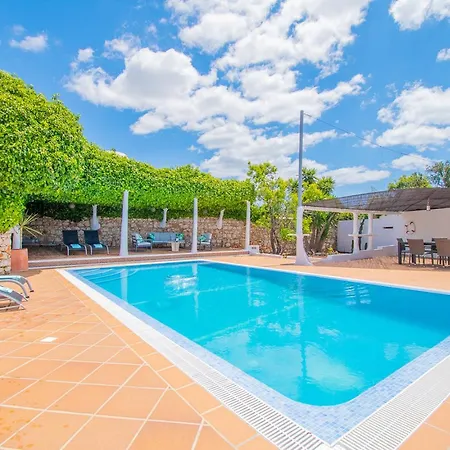 Villa Vale 5 Bedroom Villa, 10 Min Walk To Carvoeiro (Lagoa)