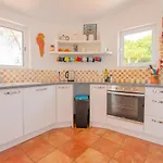 Vale 5 Bedroom Villa, 10 Min Walk To * Carvoeiro (Lagoa)