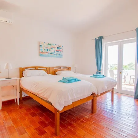 Vale 5 Bedroom Villa, 10 Min Walk To Vila Carvoeiro (Lagoa)